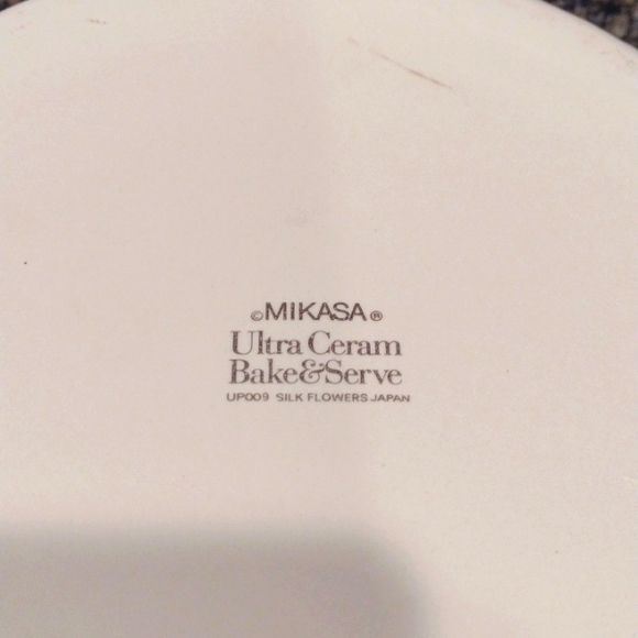 Mikasa Silk 🌺 Flowers lrg Souffle discontinued 9 in, like new - Picture 3 of 4